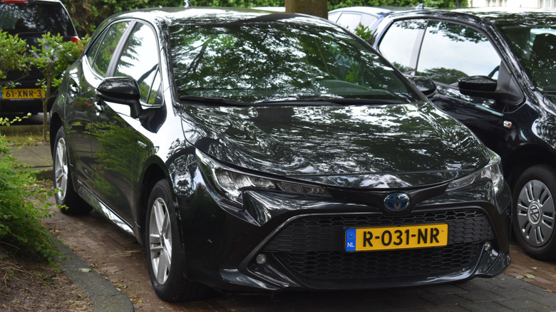 A black 2021 Toyota Corolla Hatchback