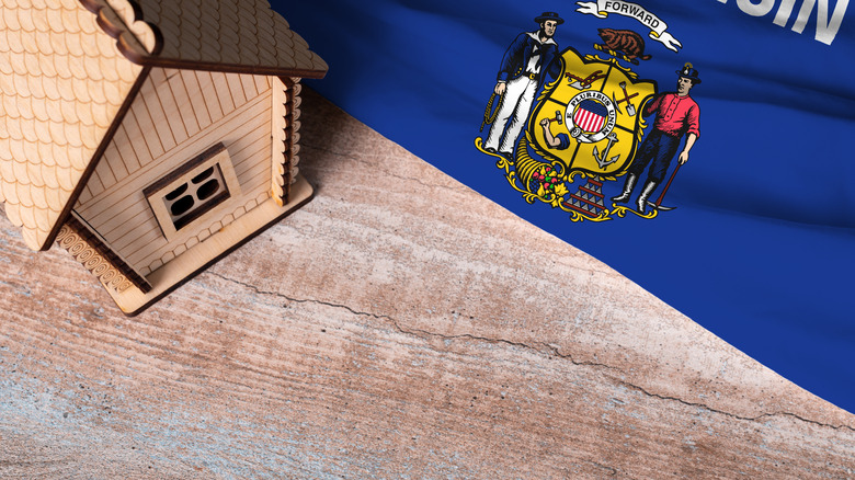 Home with Wisconsin flag