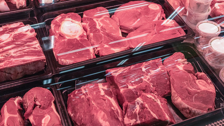 A wide selection of chilled fresh fillet meat in the store.