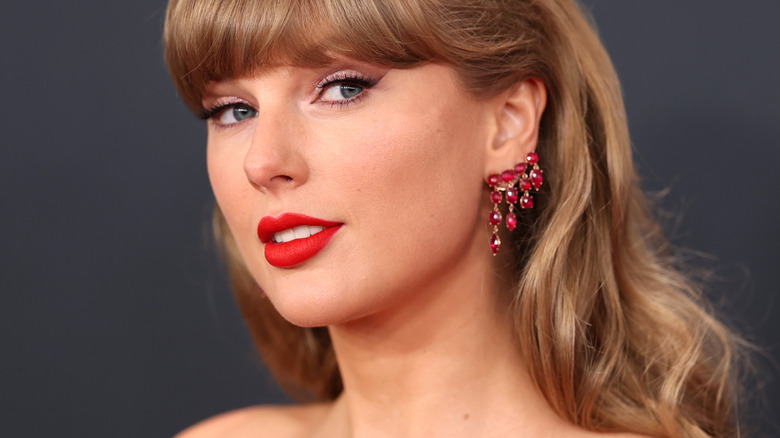 Close up of Taylor Swift