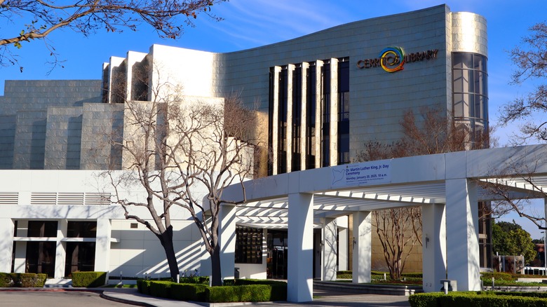Exterior view of Cerritos Library in Cerritos, California.
