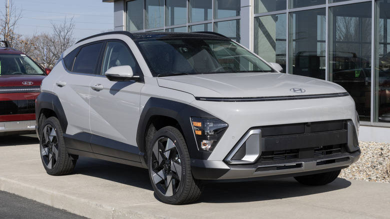 A grey Hyundai Kona Limited AWD small SUV display.