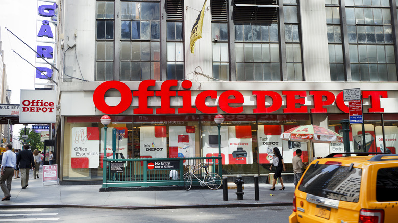 an office depot storefront