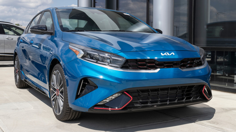 Kia Forte display at a dealership.
