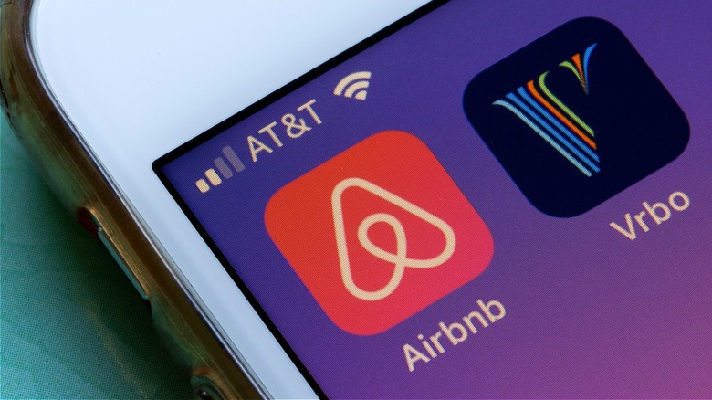 Smartphone with Airbnb, Vrbo apps