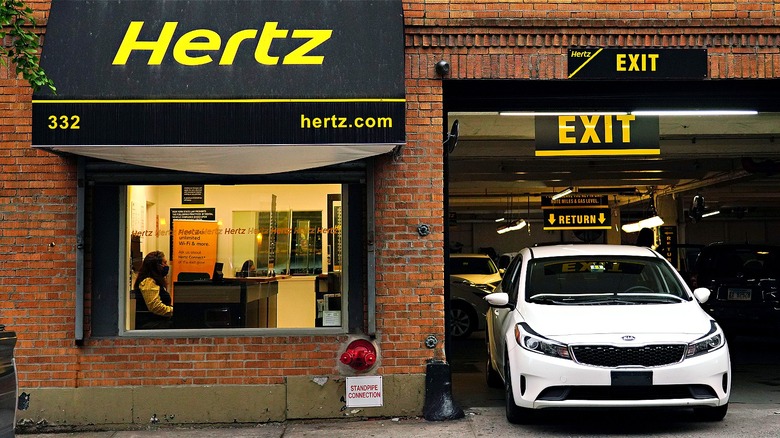 Hertz car rental franchise garage