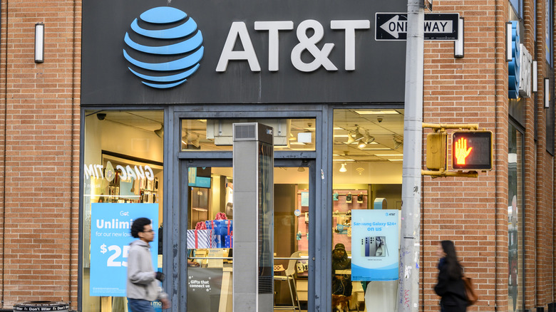 An AT&T store on Sixth Avenue in New York.