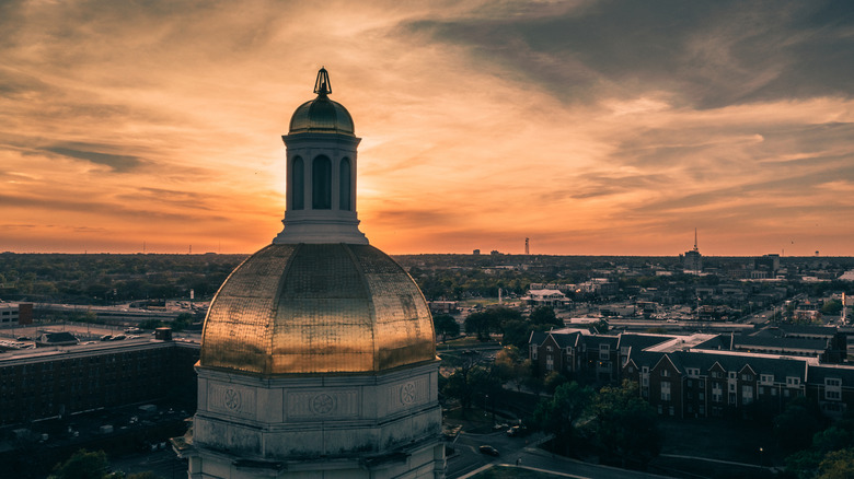 Waco Texas skyline at sunset