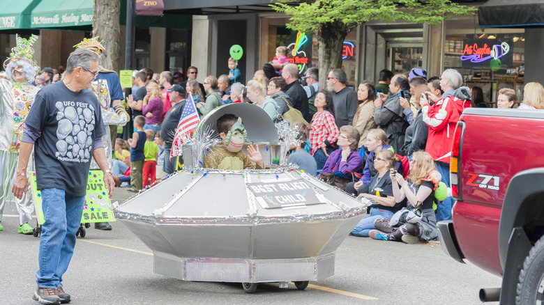 UFO Festival parade in McMinnville