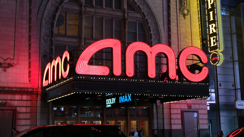 An AMC theater sign