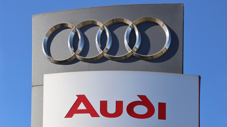 Audi sign