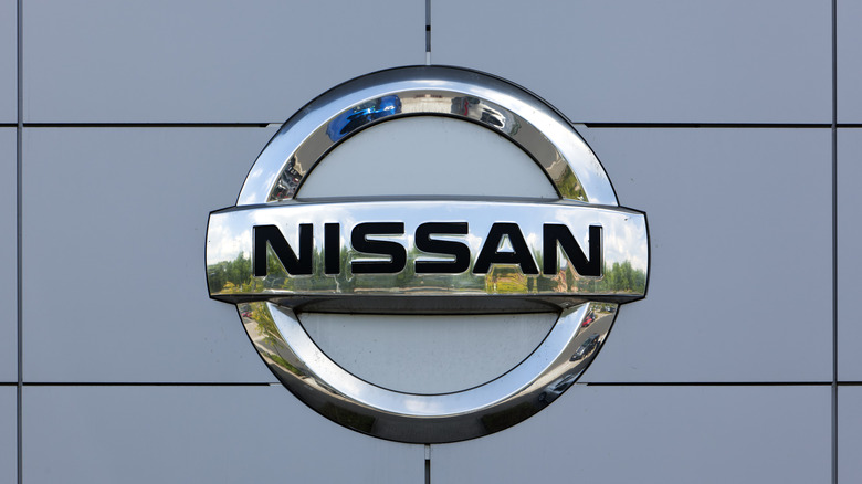 Nissan sign