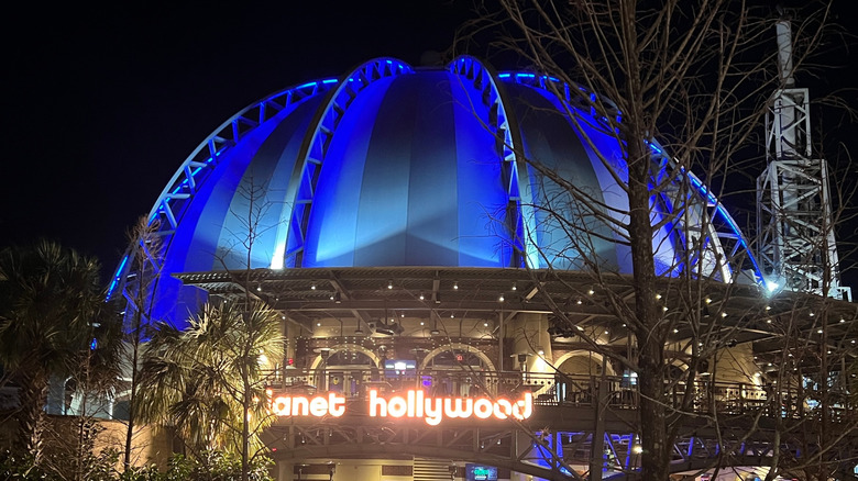 Night photo of Disney's Planet Hollywood
