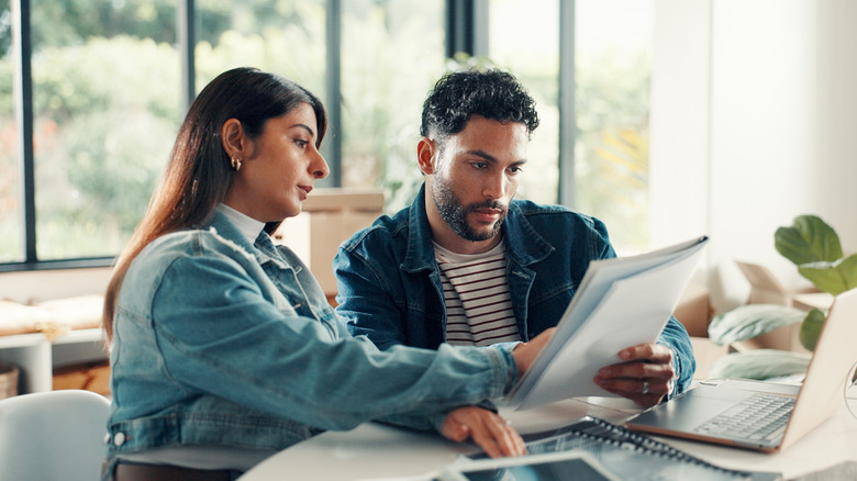 Employee meeting with HR.