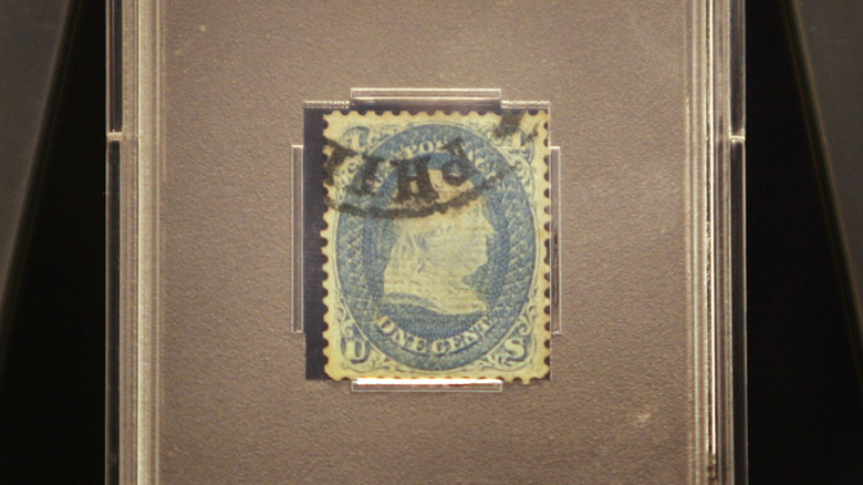 Benjamin Franklin Z-Grill stamp held at auction