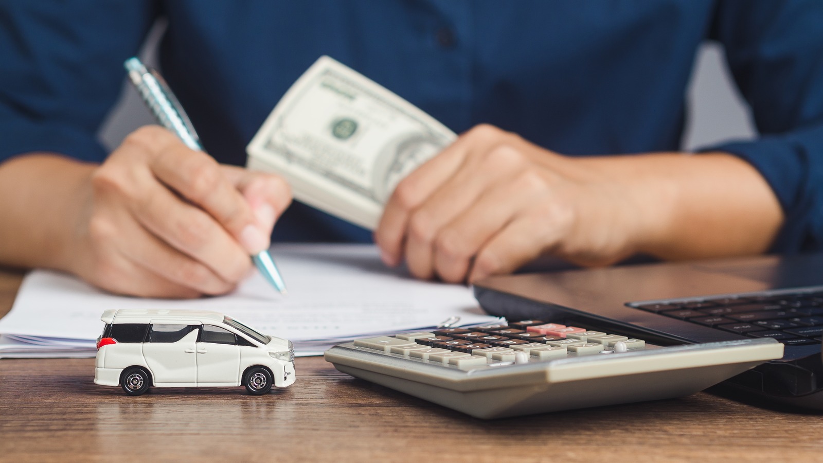 How To Sign Over A Car Title