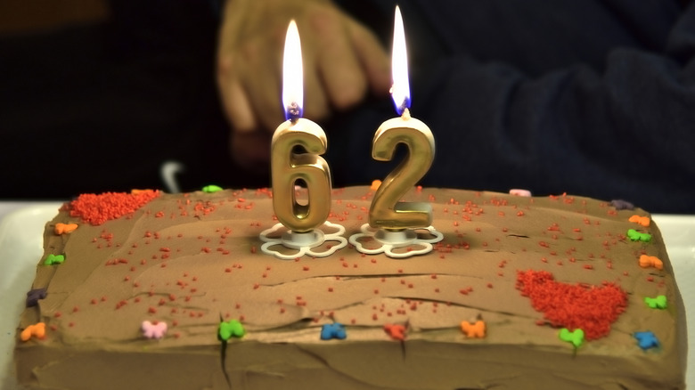 birthday cake for 62nd birthday