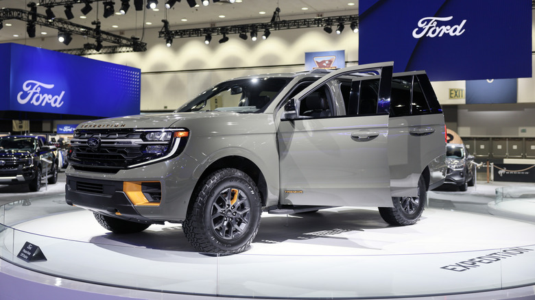 A grey 2025 Ford Expedition on display