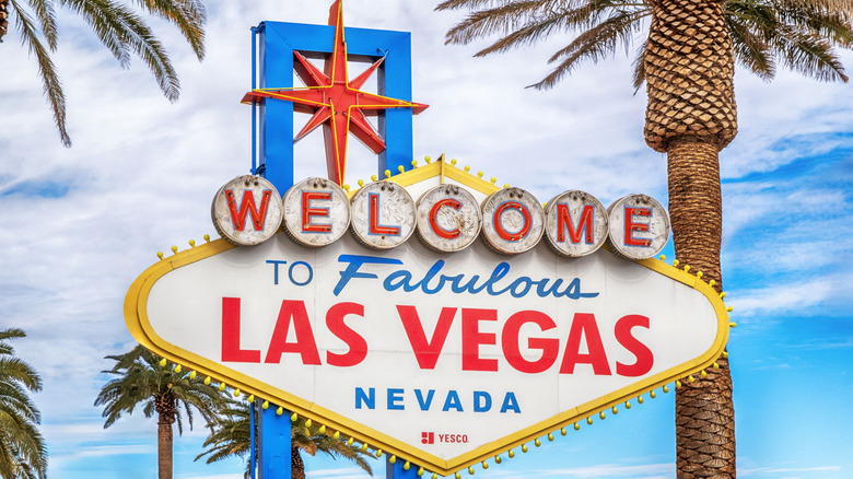 Welcome to Las Vegas sign