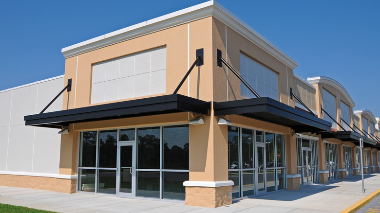 Empty retail storefront
