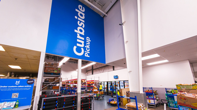 curbside pickup station at Sam's Club