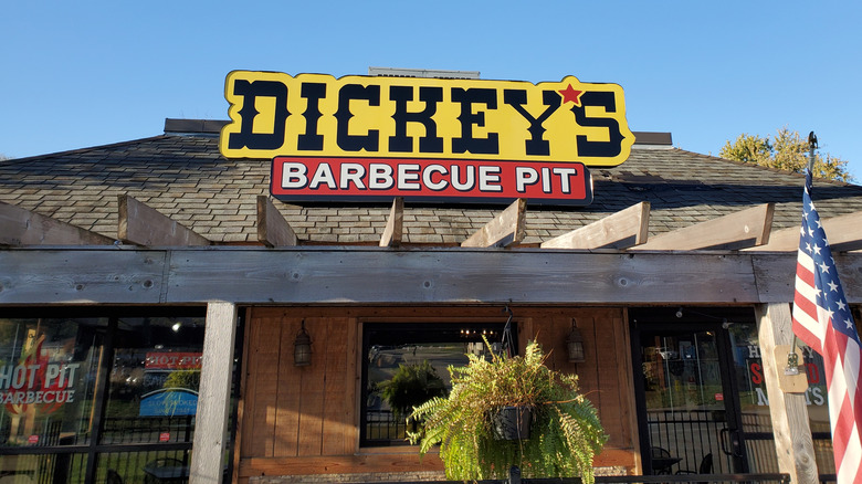 Exterior of Dickey's Barbecue Pit