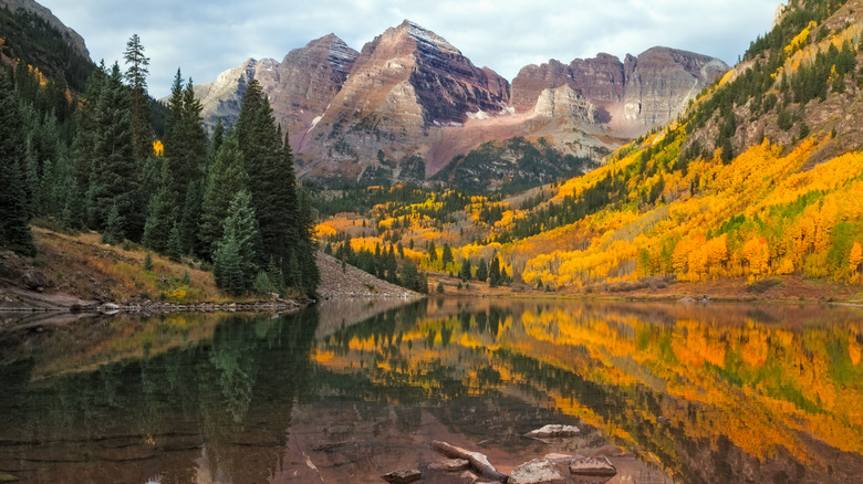 Maroon Bells mountain peaks in Colorado