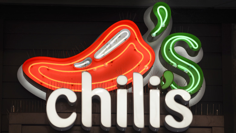the Chili's logo, a red pepper plus the restaurant's name