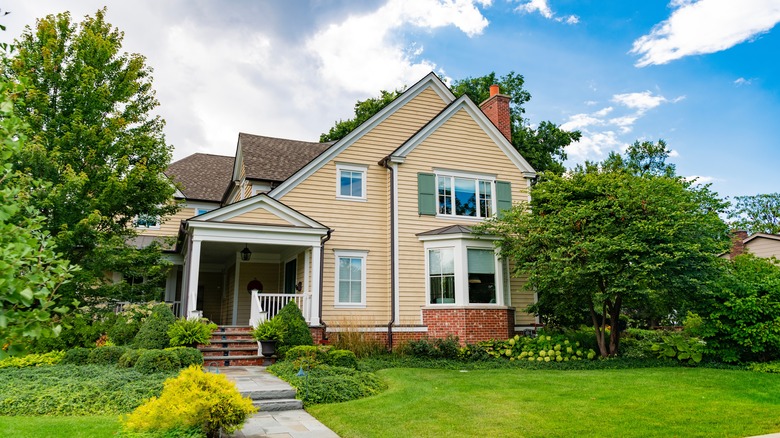 a house in a neighborhood