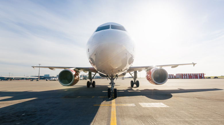 an airplane head on