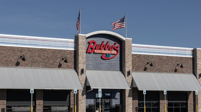 The exterior of a Bubba's 33 location