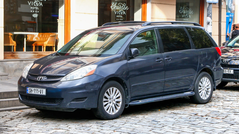 Toyota Sienna on a cobblestone road