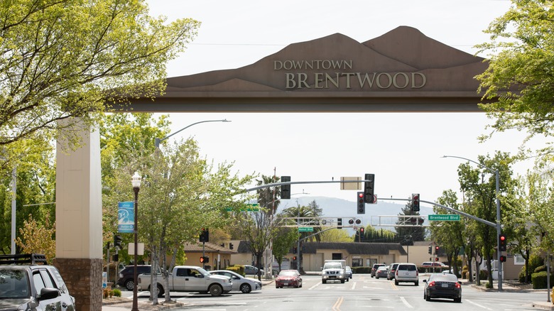 Brentwood, California sign