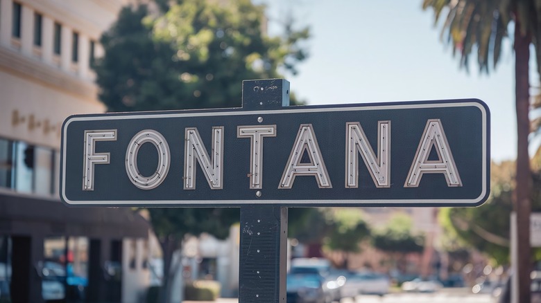 Fontana sign