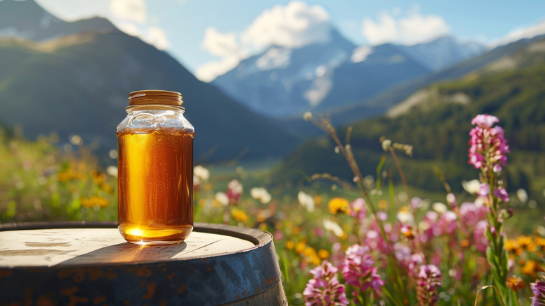 Elvish Honey in jar