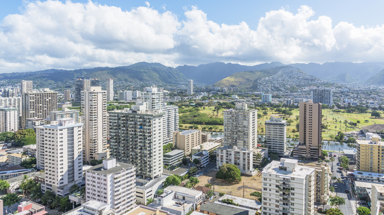 A overhead skyline view of buildings in Honolulu, Hawaii.