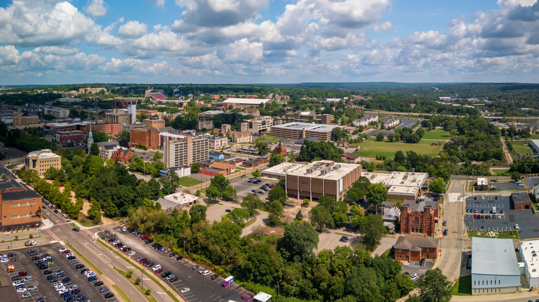 Aerial view of Youngstown, Ohio's downtown area, including Youngstown University