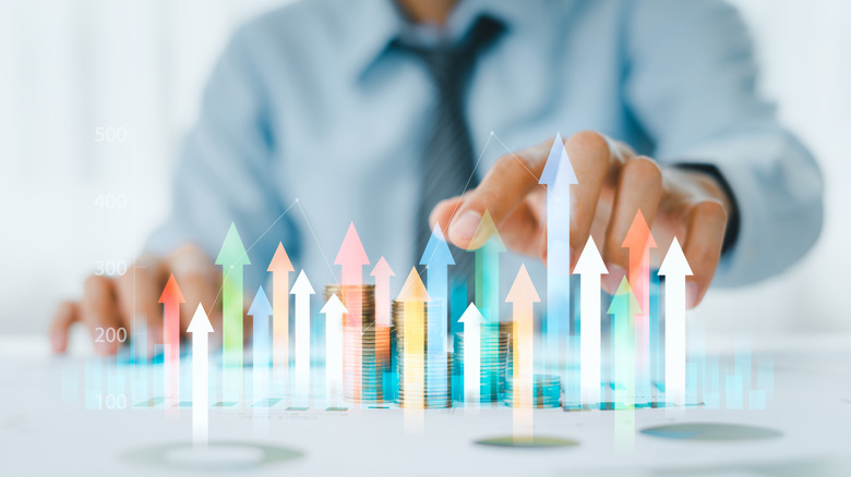 arrows pointing upward to visualize growth