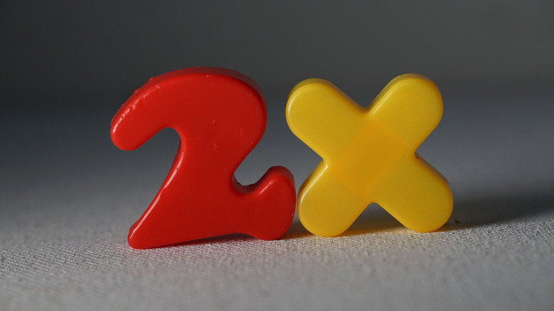 2x in fridge magnets