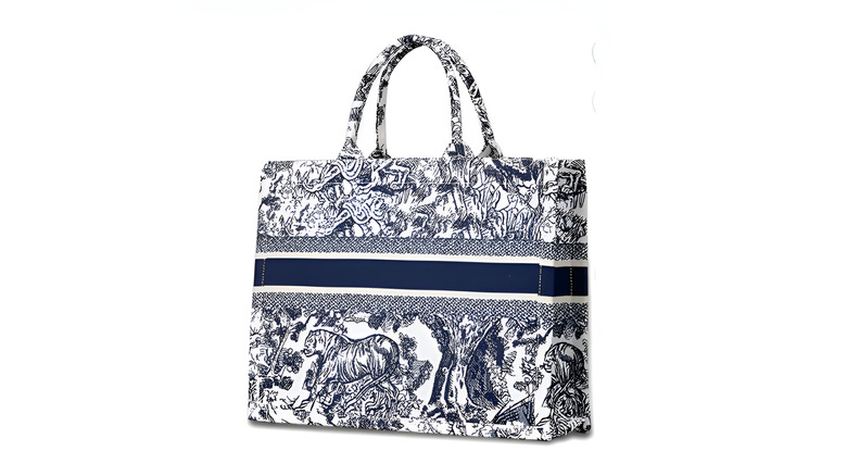 The Takebag Linen Tote as displayed on Walmart store online