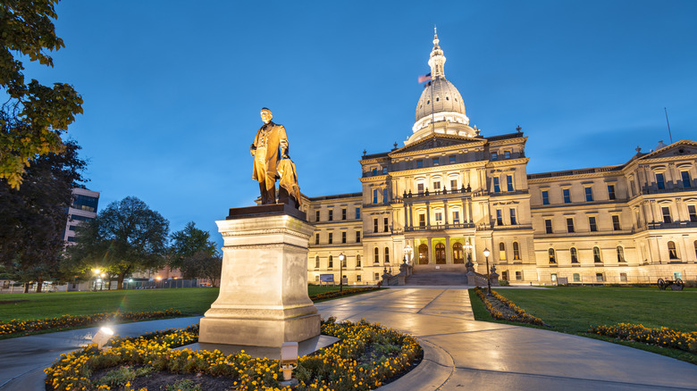 The Michigan state capitol building at twilight