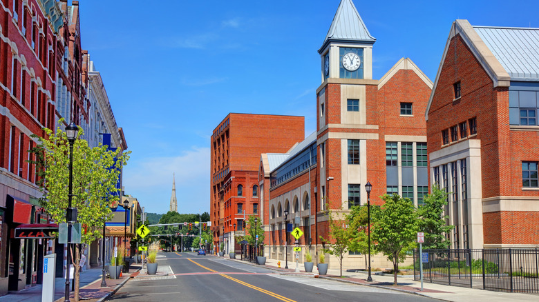 Street in Waterbury, Connecticut with brick buildings