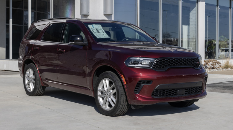 Dodge Durango GT Plus AWD 3-Row SUV display.