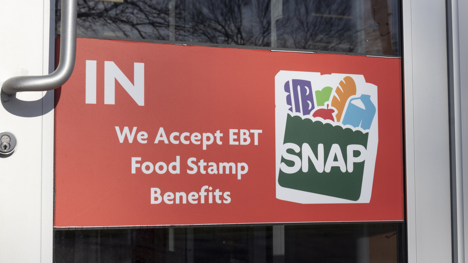 The USDA Has An Important Message To Grocery Stores About SNAP Discounts