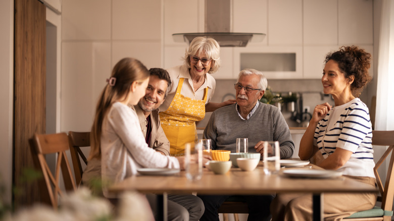 family members visiting their grandparents