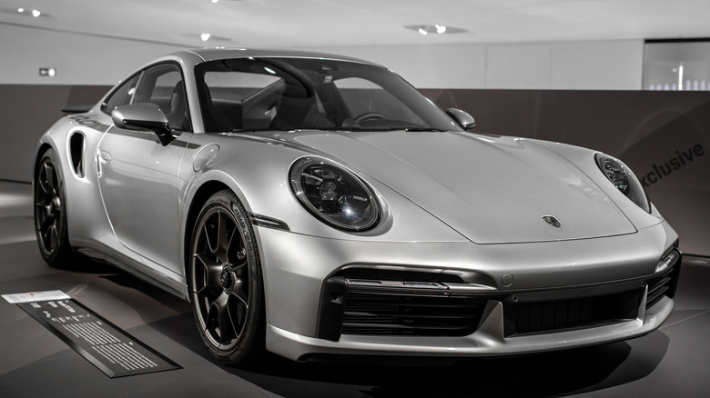 Porsche 911 in show room