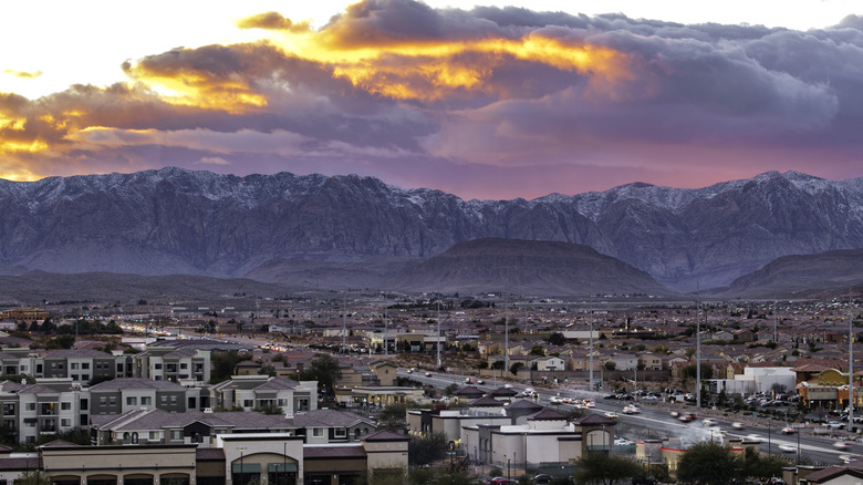 Las Vegas suburb with mountains in the background