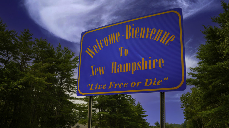 New Hampshire welcome sign