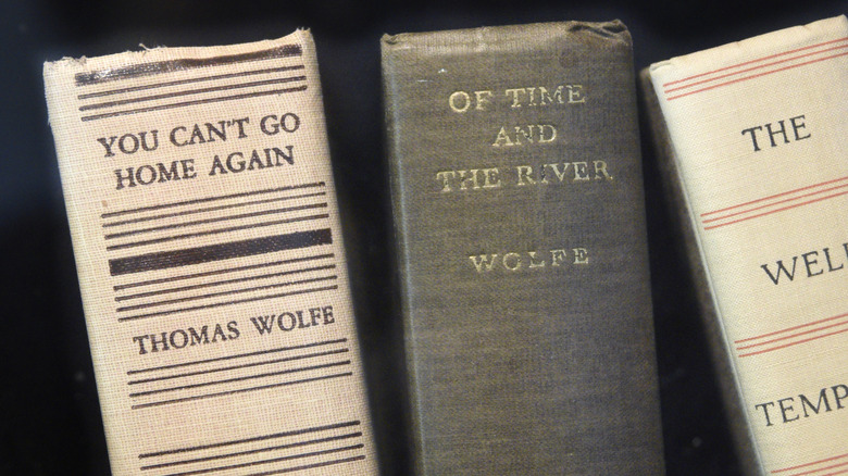 Thomas Wolfe novels are displayed