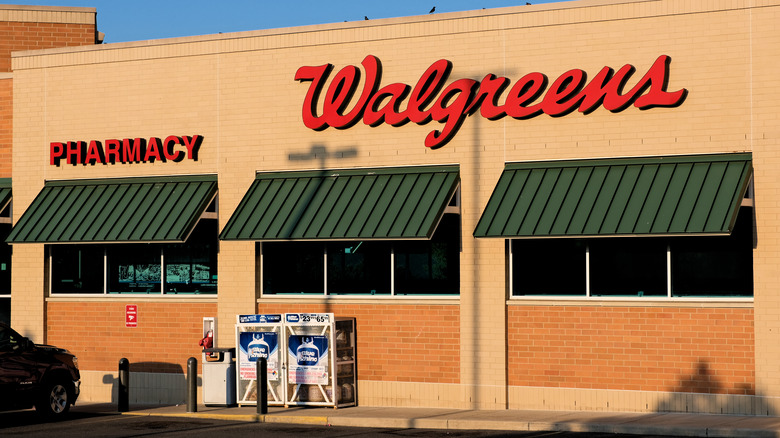 Image of the side of a Walgreens store